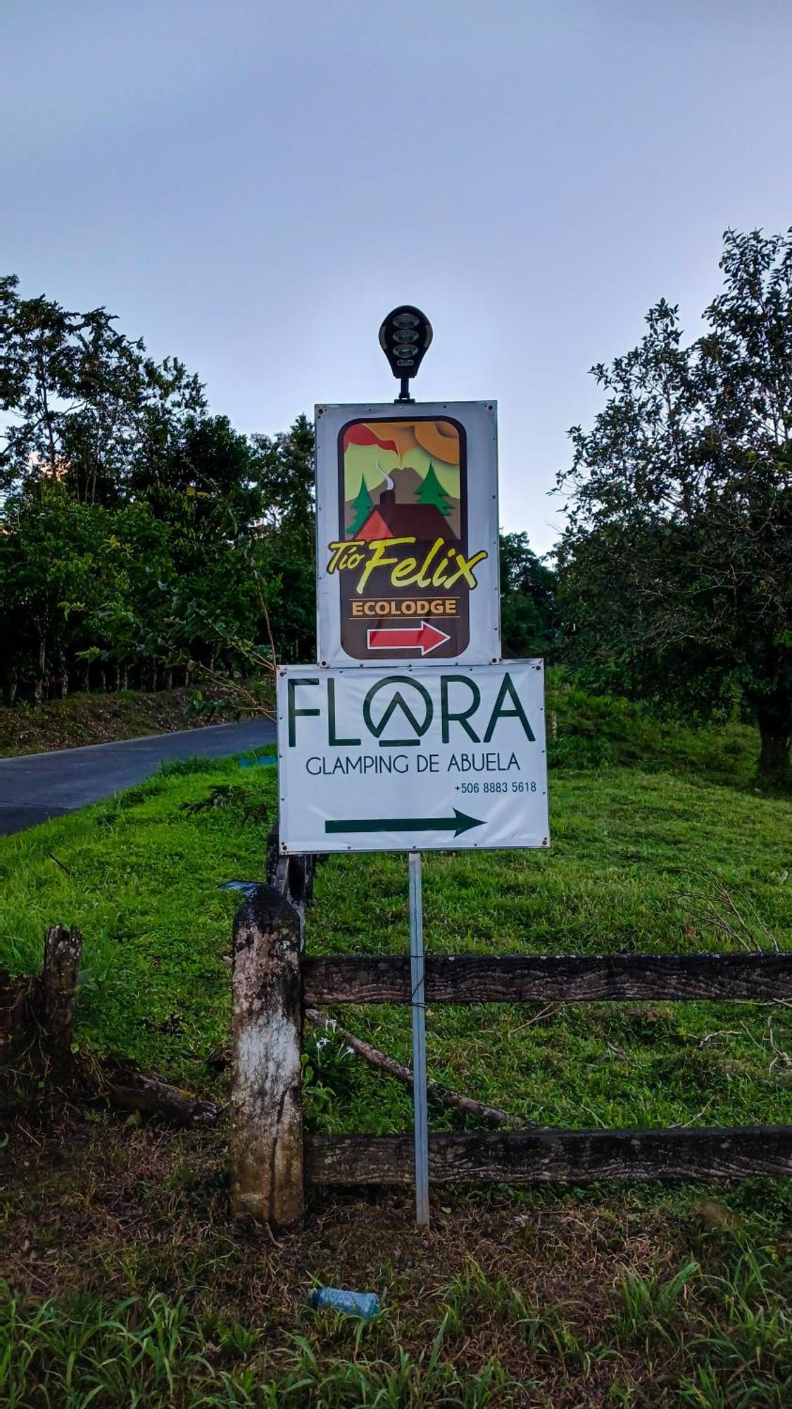 ラ・フォルトゥナ Flora Glamping De Abuelaヴィラ エクステリア 写真