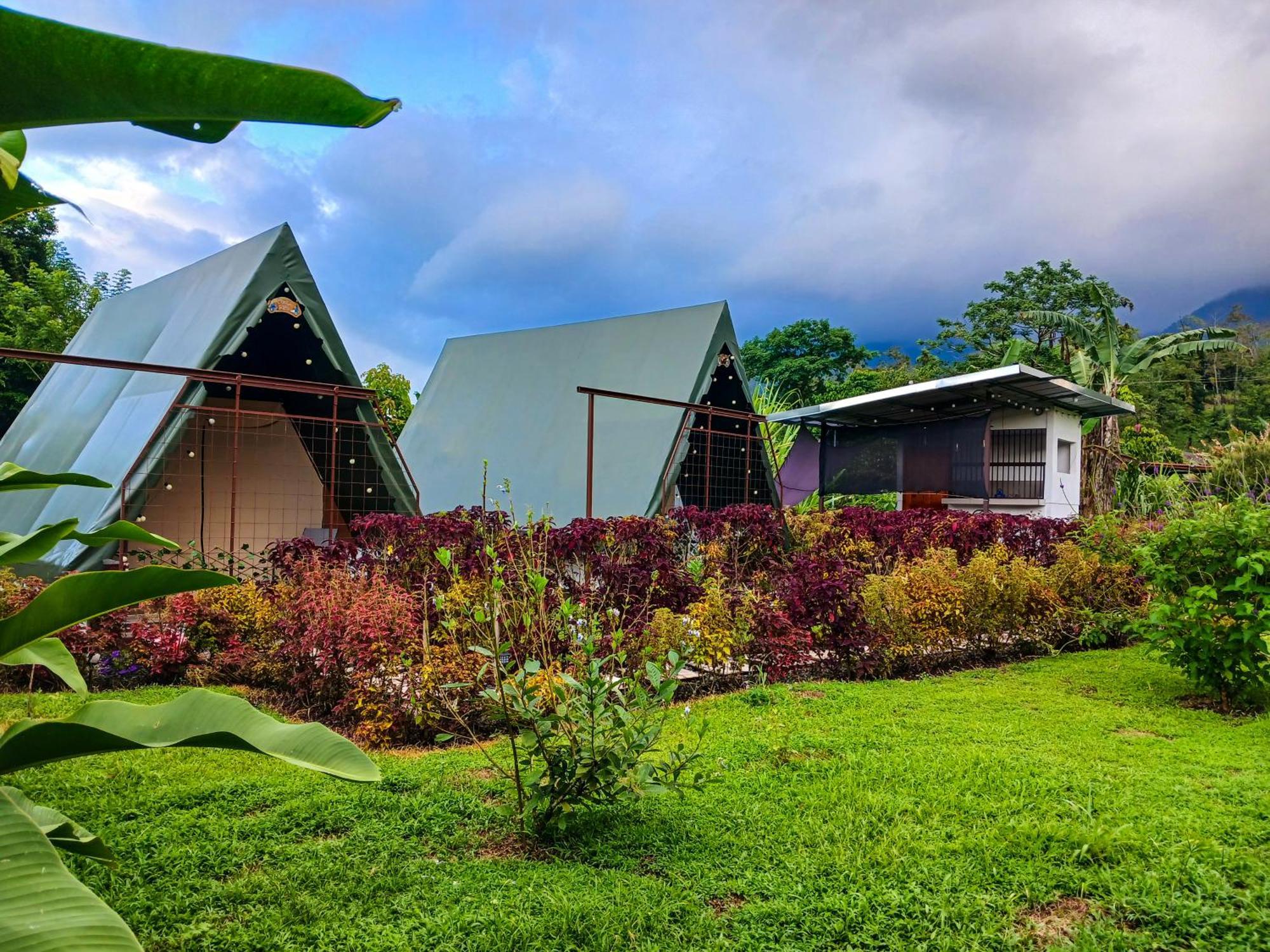 ラ・フォルトゥナ Flora Glamping De Abuelaヴィラ エクステリア 写真