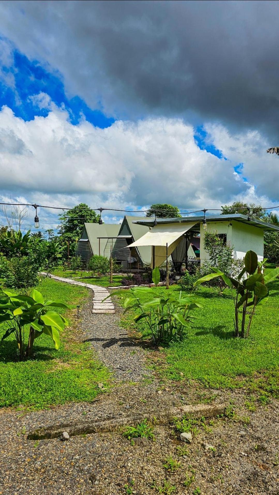 ラ・フォルトゥナ Flora Glamping De Abuelaヴィラ エクステリア 写真
